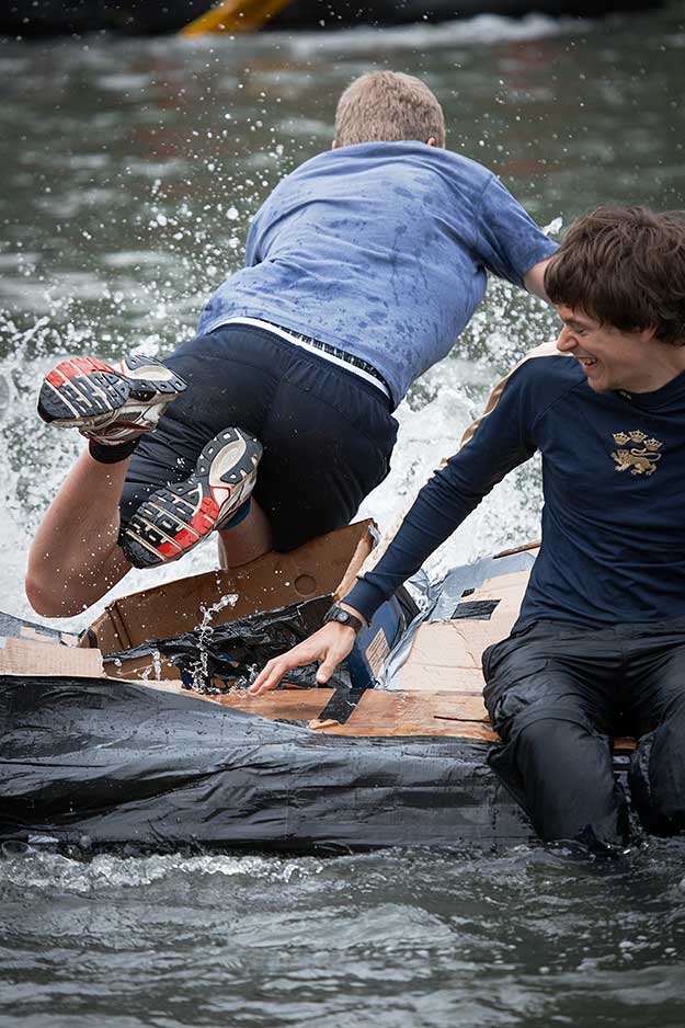 cardboard-boat-race-15th-june-08