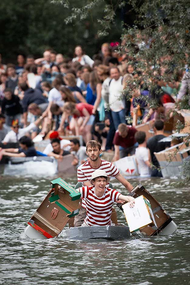 cardboard-boat-race-15th-june-09